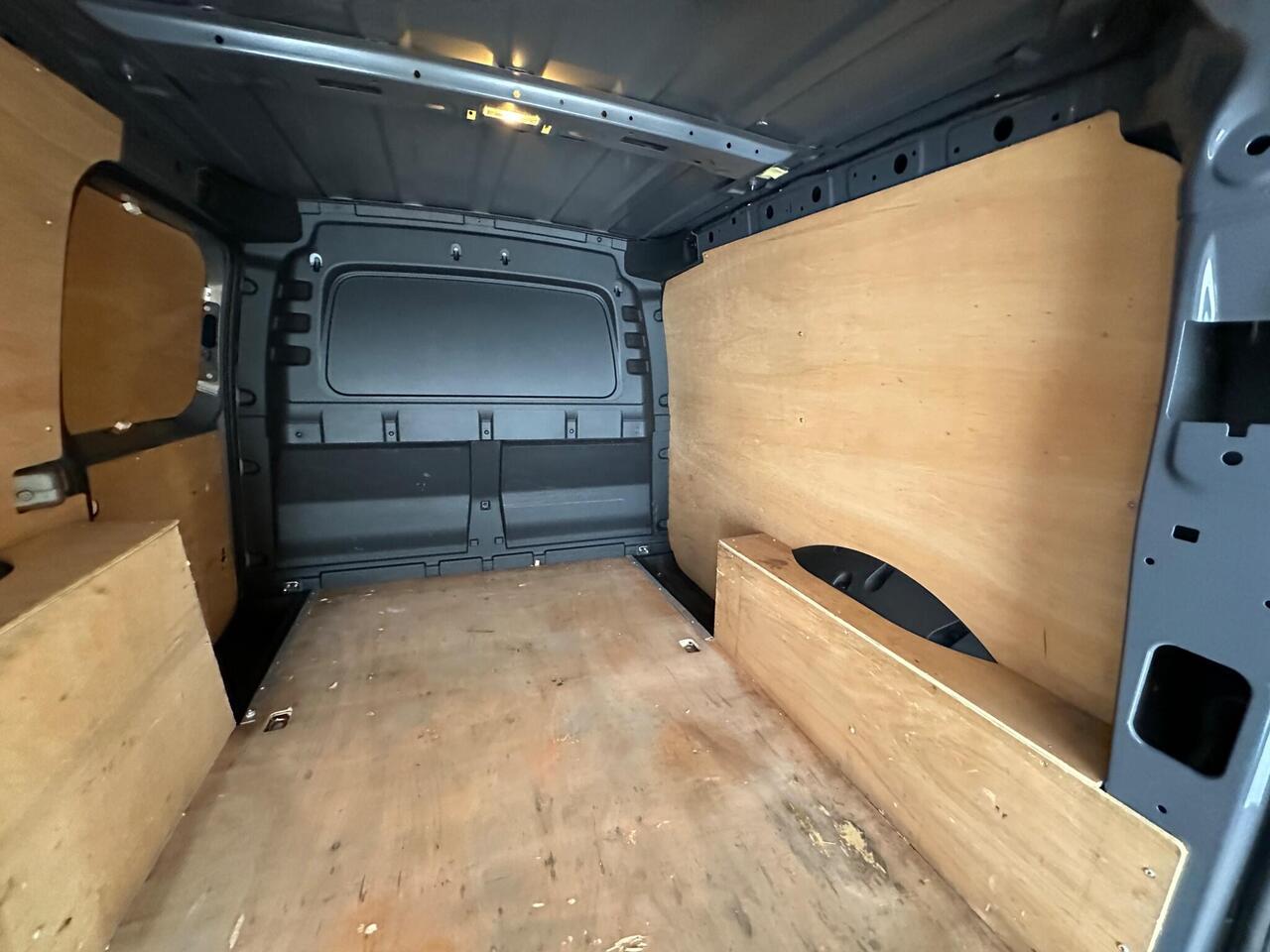 Volkswagen Caddy DG23OJT