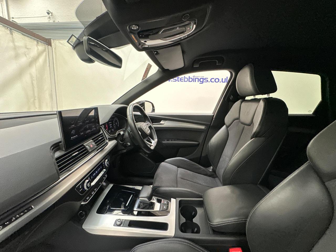 Audi Q5 LV70YWW