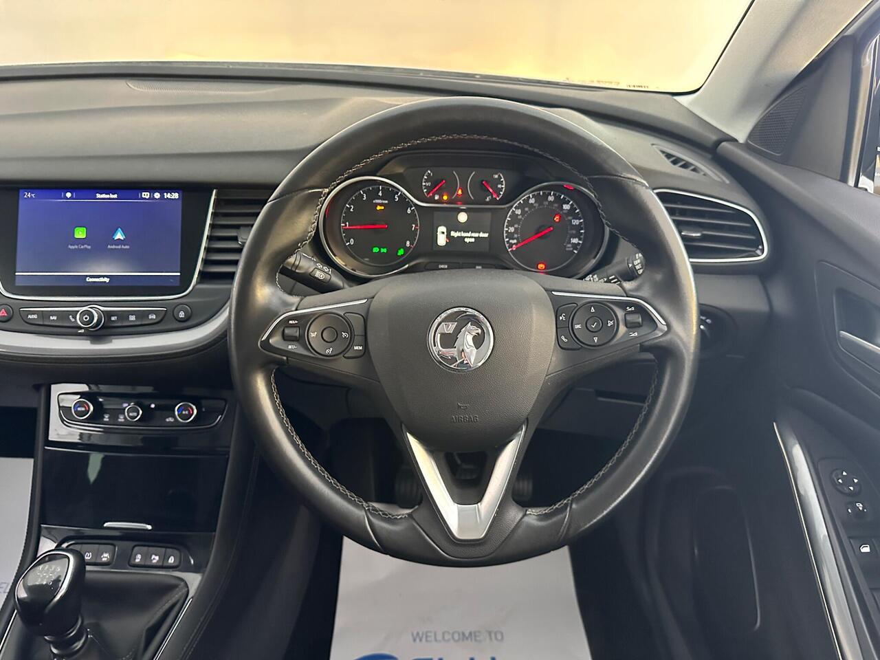 Vauxhall Grandland X KY18FNF