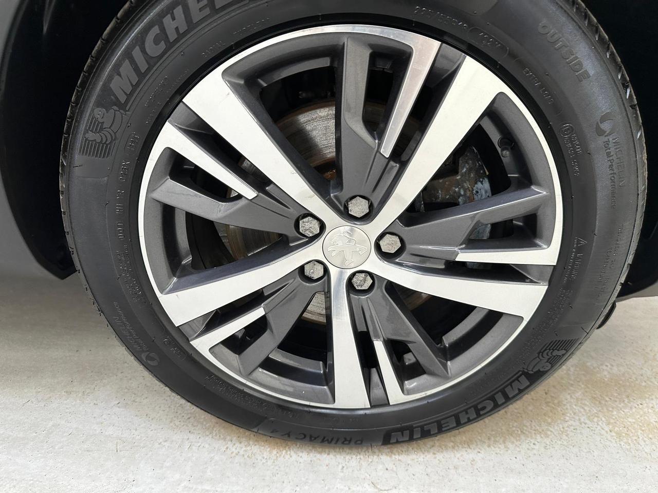 Peugeot 3008 VU71KBN