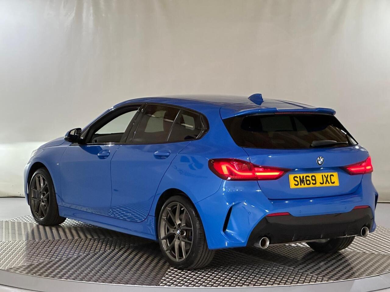 BMW 1 Series SM69JXC