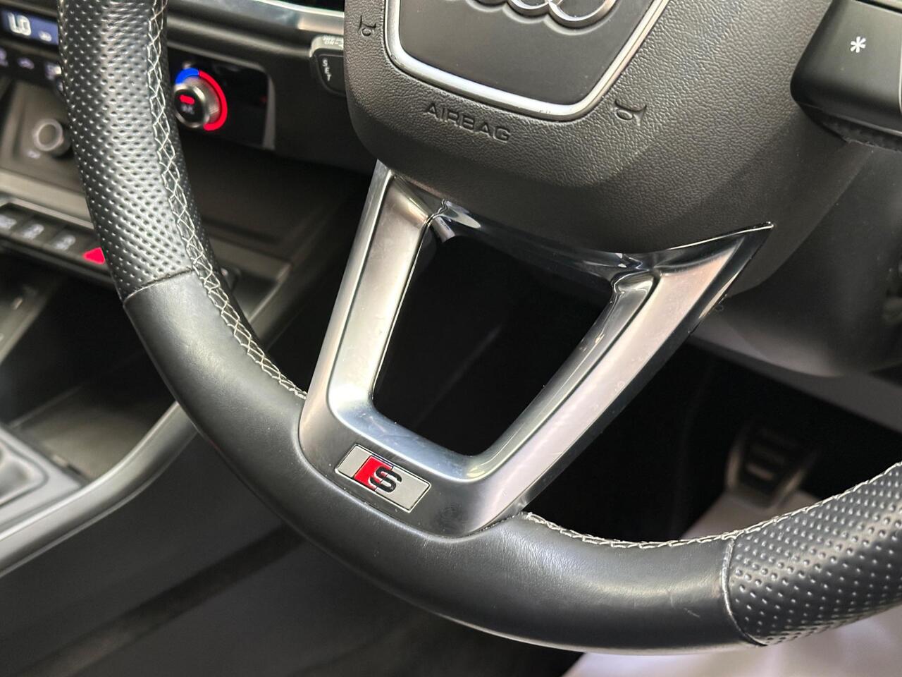 Audi Q3 ST21LJF