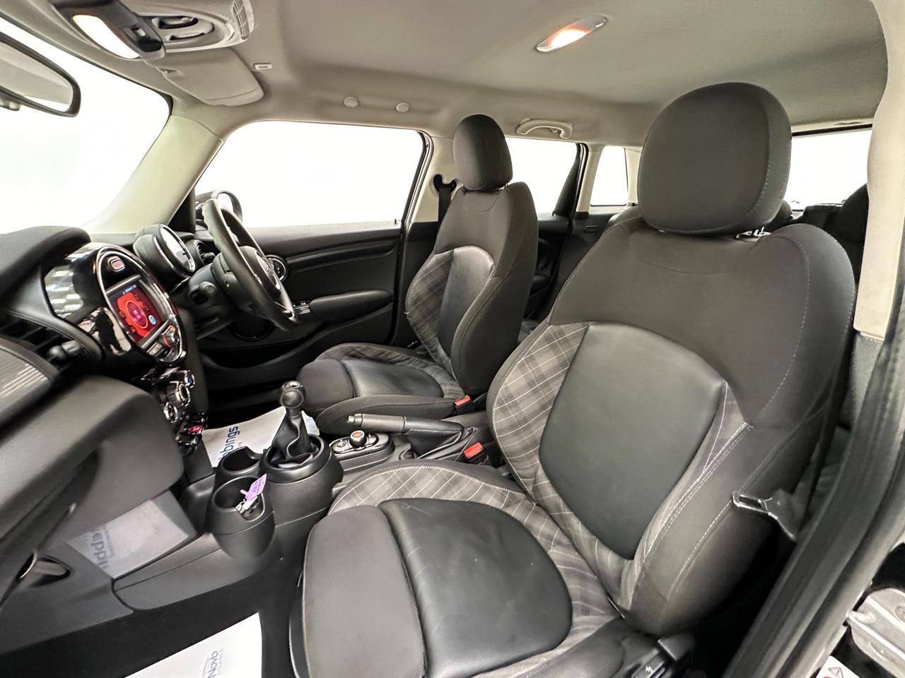 MINI Hatch ND68SXJ