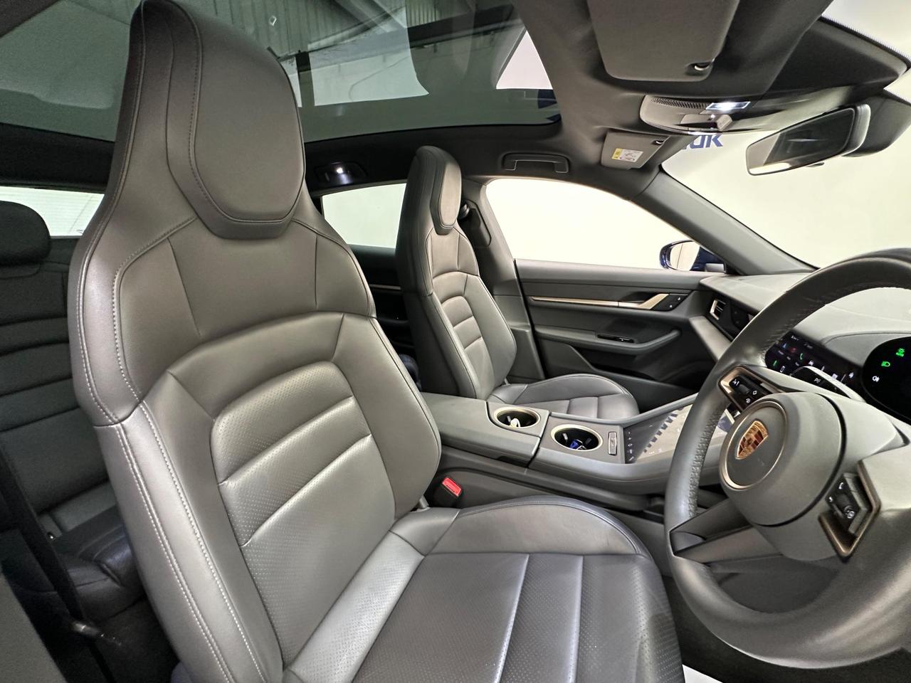 Porsche Taycan LB22MVG