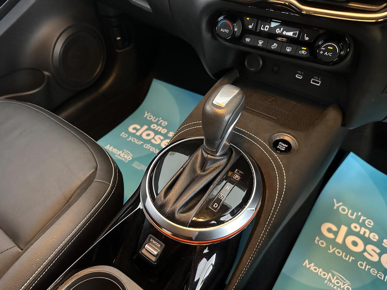 Nissan Juke LE74FDZ