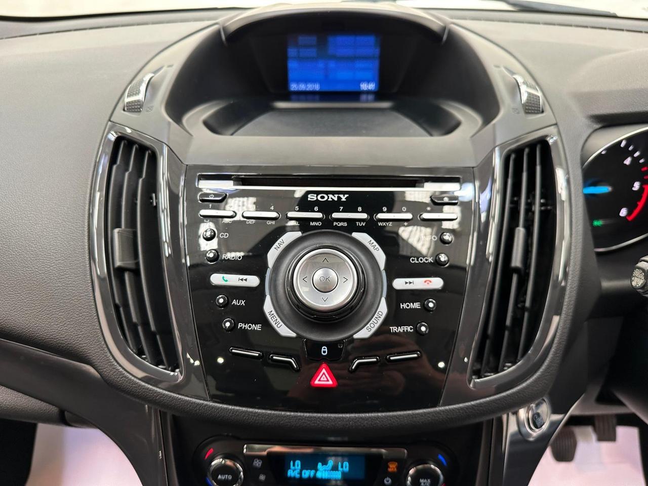 Ford Kuga EF64CBO