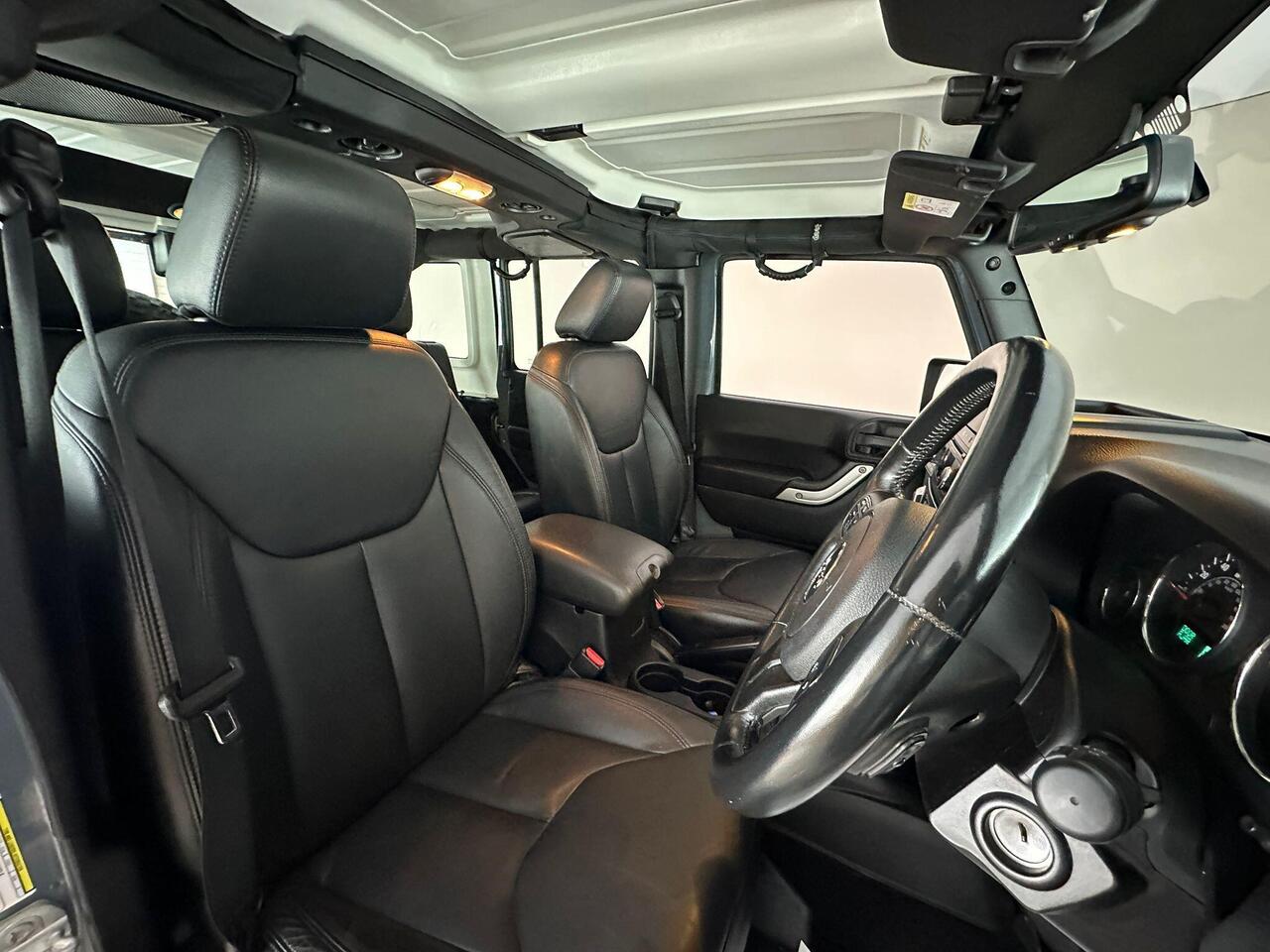 Jeep Wrangler OE64CPV