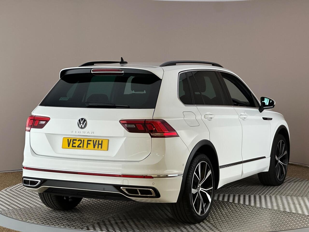 Volkswagen Tiguan VE21FVH