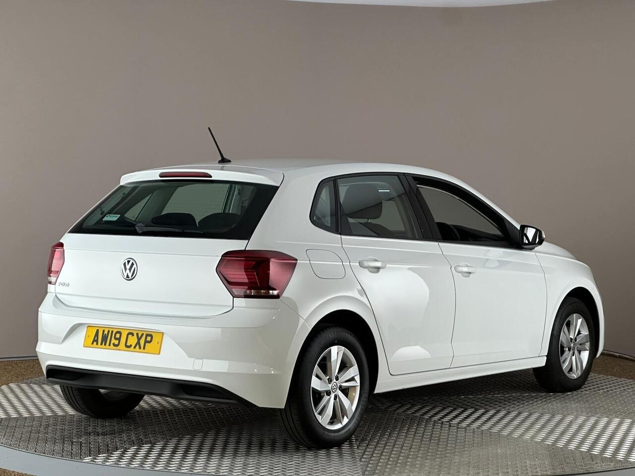 Volkswagen Polo AW19CXP
