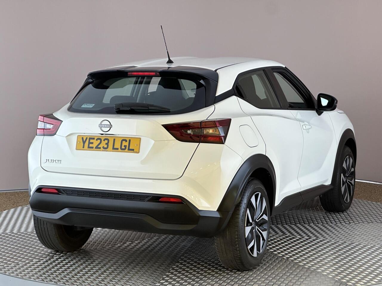 Nissan Juke YE23LGL