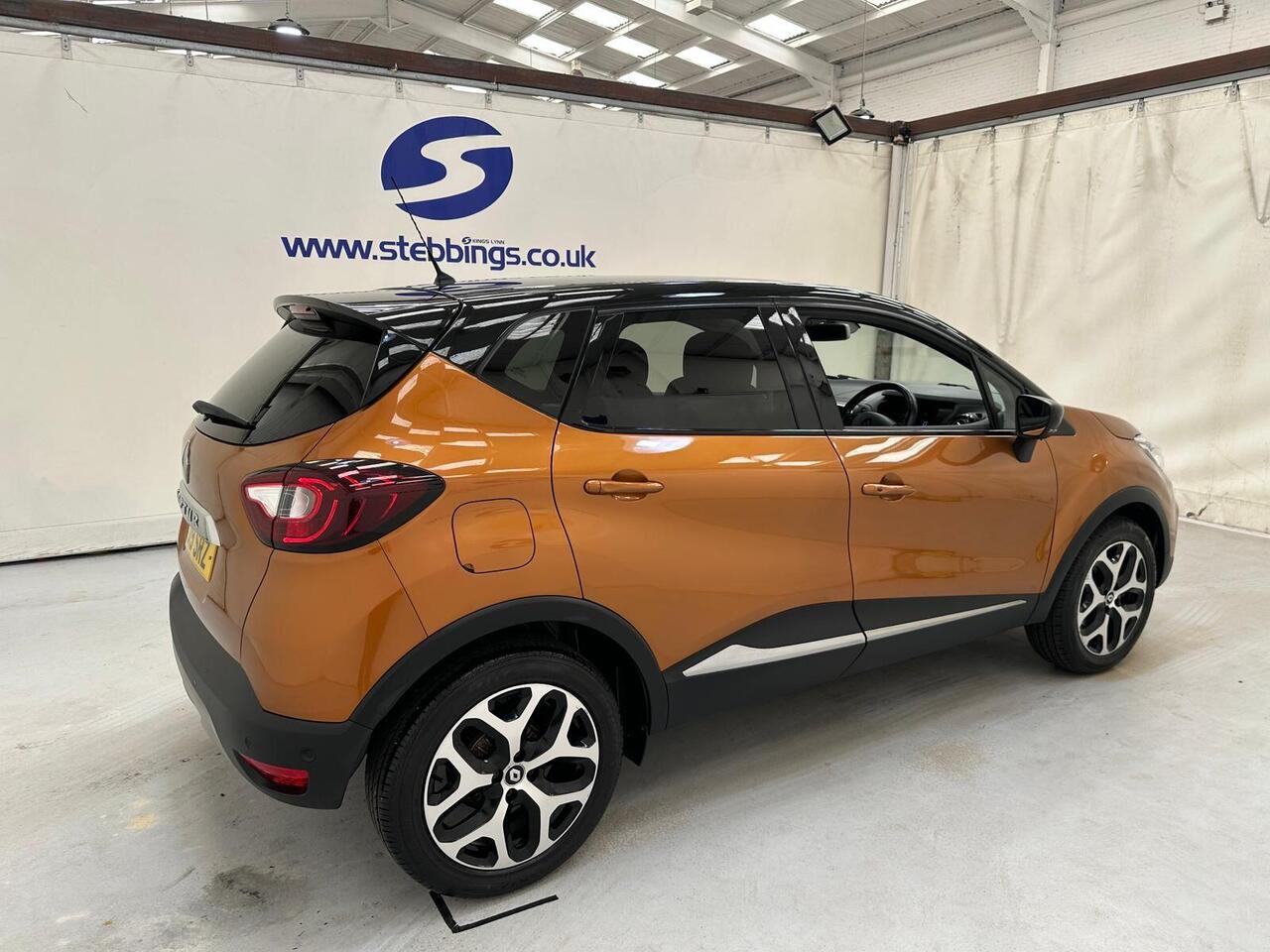 Renault Captur AU19SRZ