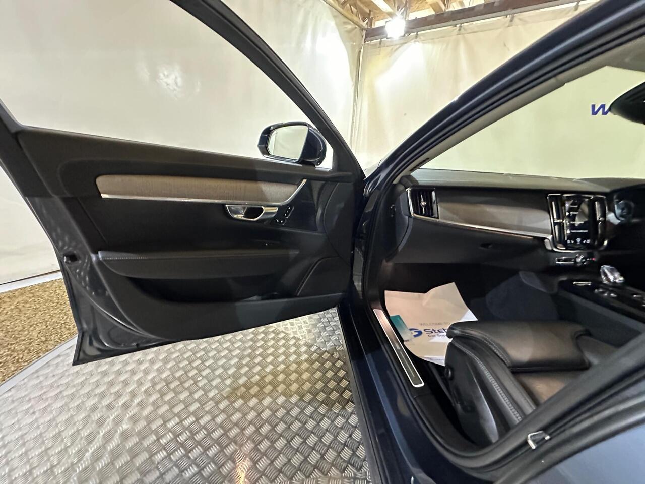 Volvo V90 YS21KZW