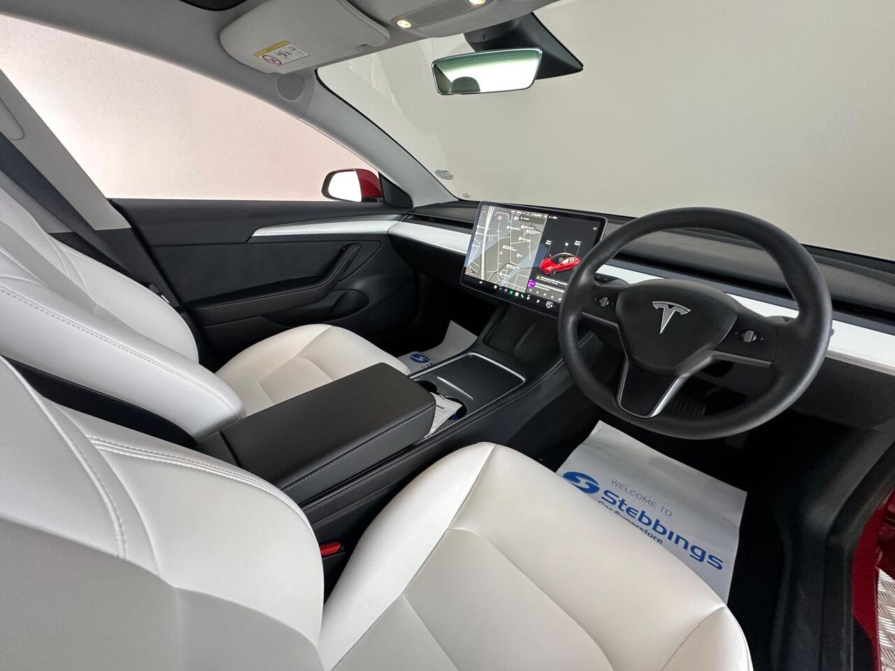 Tesla Model 3 LF71VTK