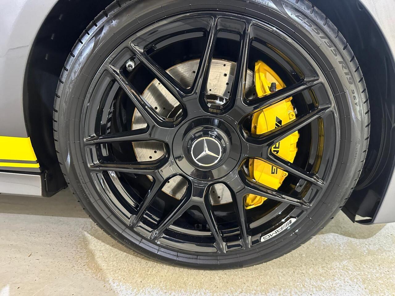 Mercedes-Benz CLA WR69HGN