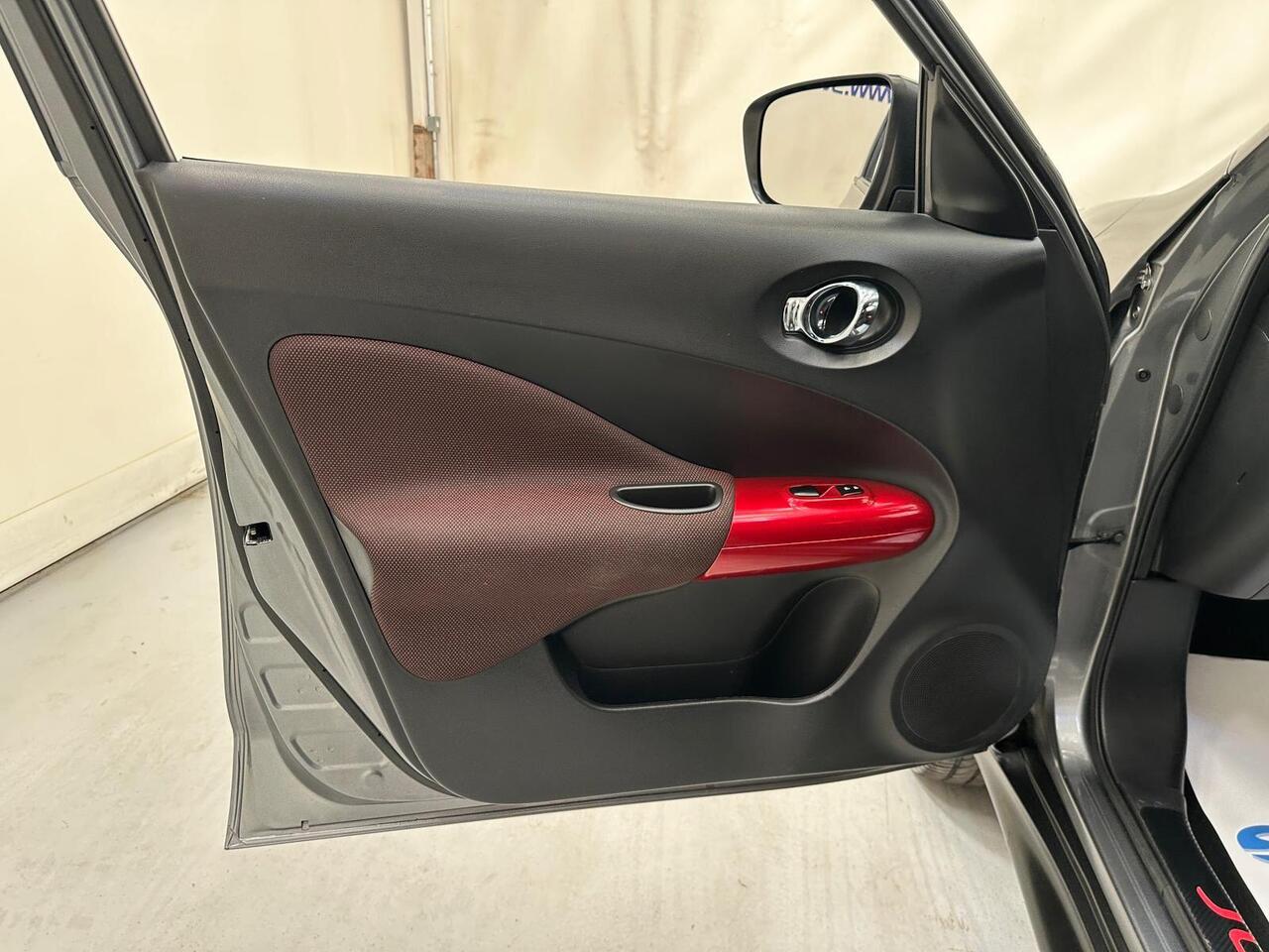 Nissan Juke AV18AXW
