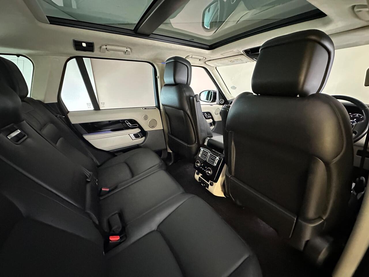 Land Rover Range Rover SN21XVK