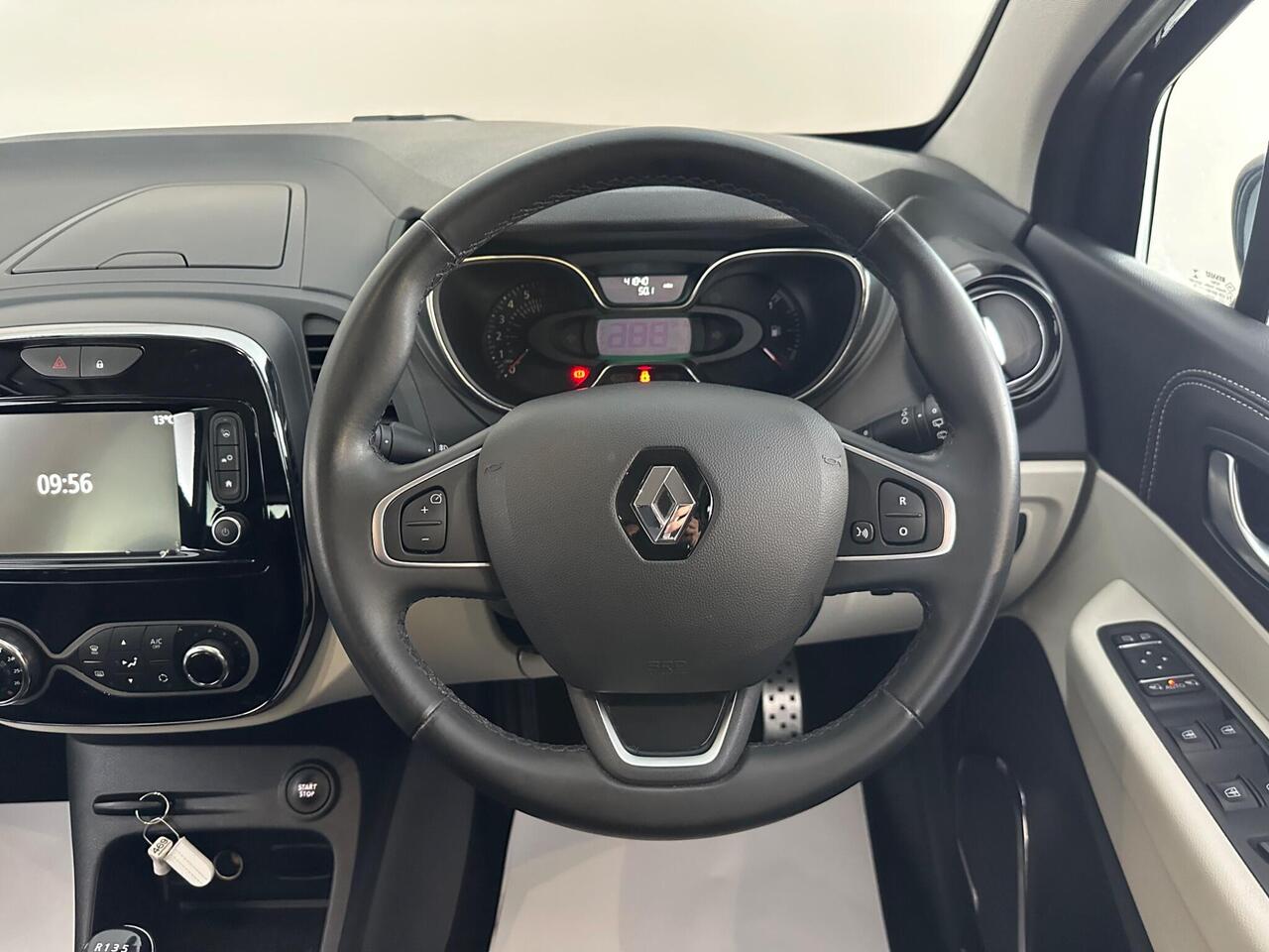 Renault Captur AK18BUJ