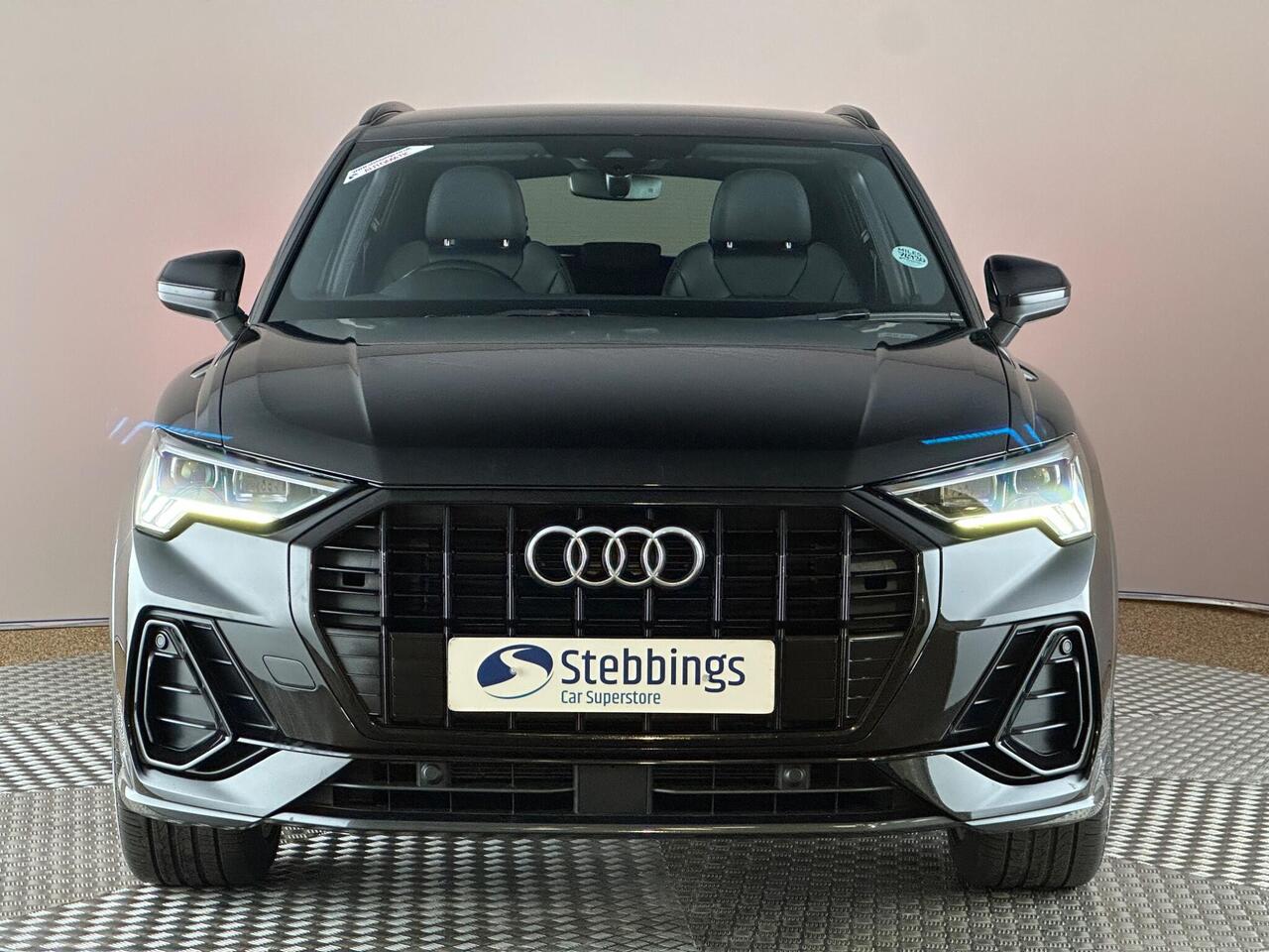 Audi Q3 YK22ZPP