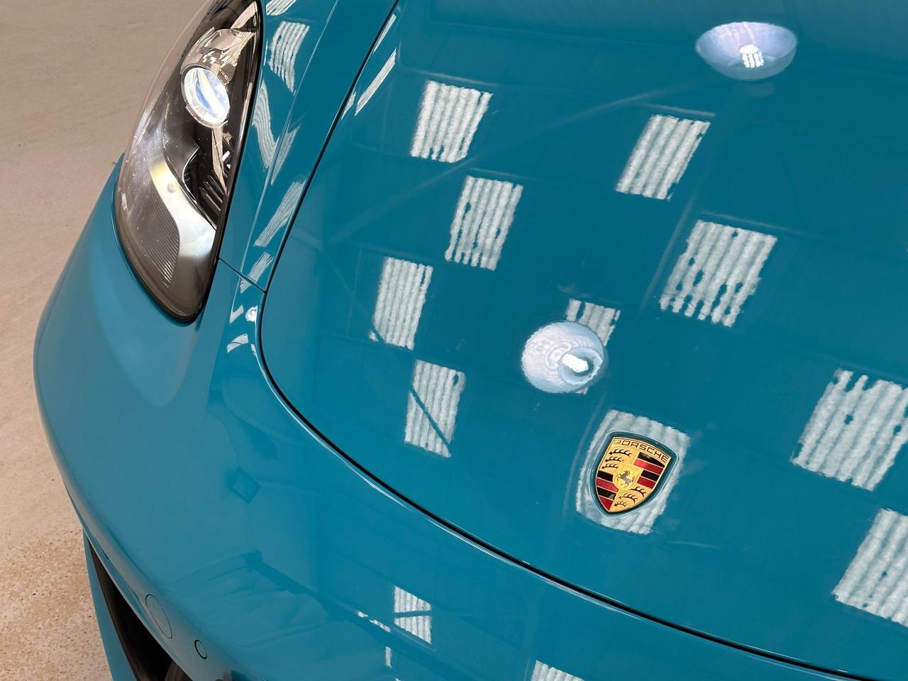 Porsche 718 Cayman AF19HFM