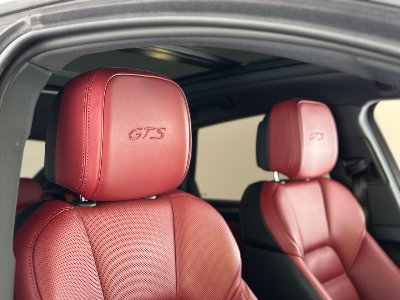 Porsche Macan AP24DWK