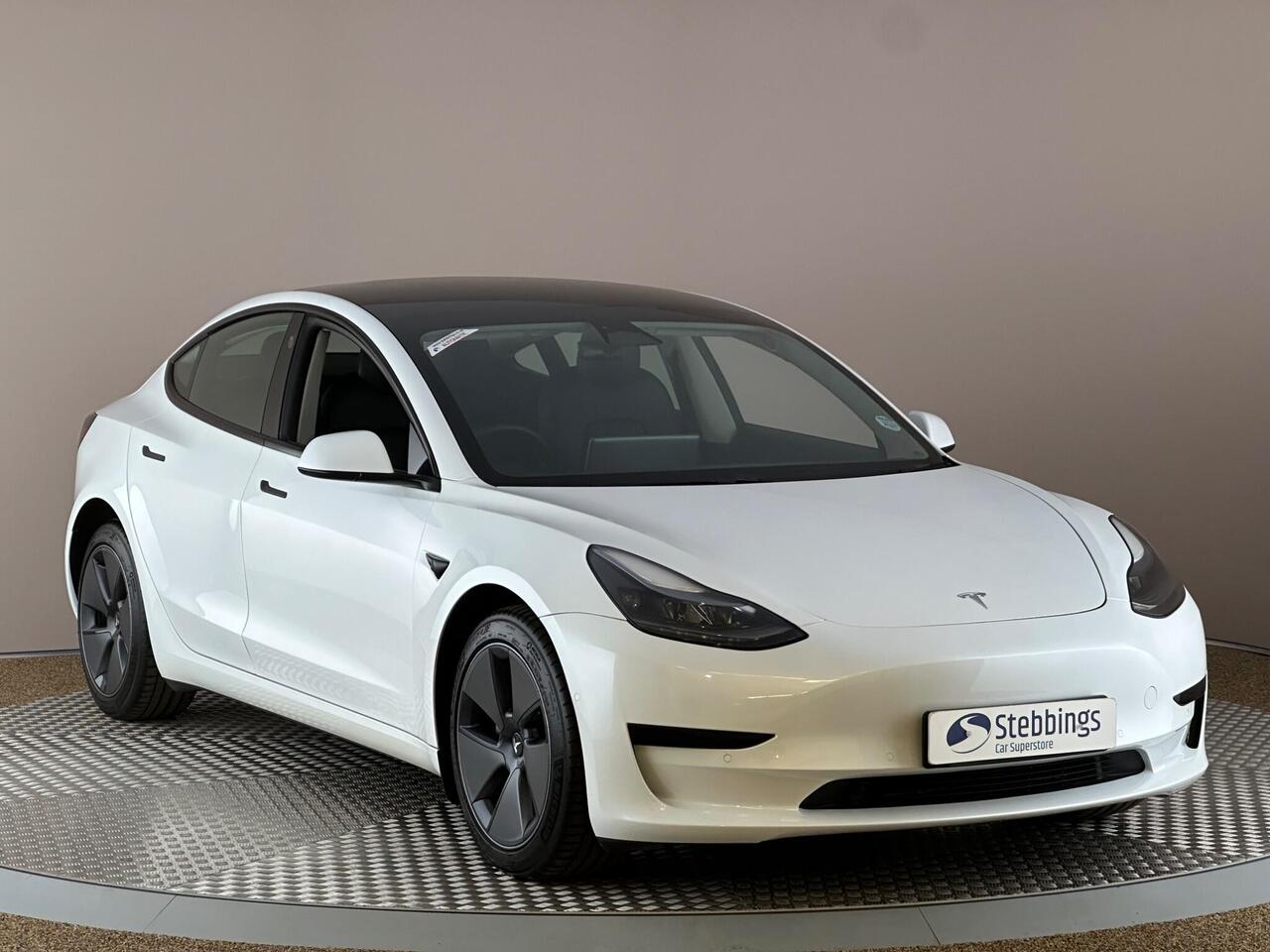 Tesla Model 3 AF72UVG