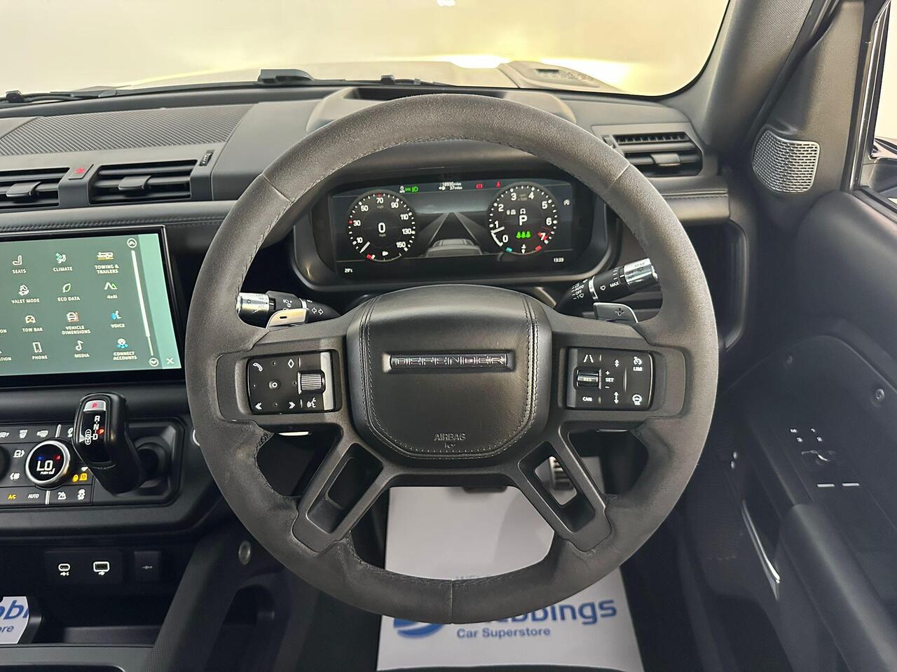 Land Rover Defender 90 HN71TWZ