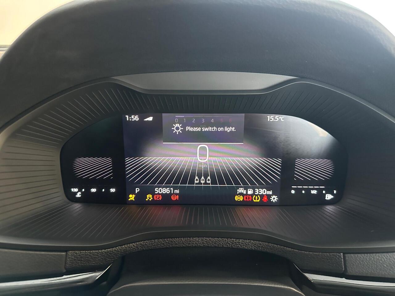 Skoda Karoq LF23SFO