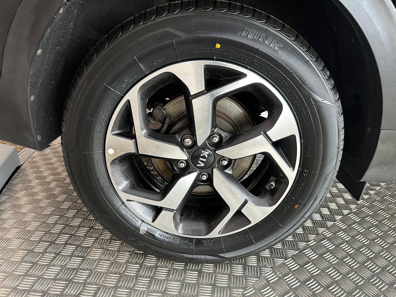 Kia Sportage MW20AXT