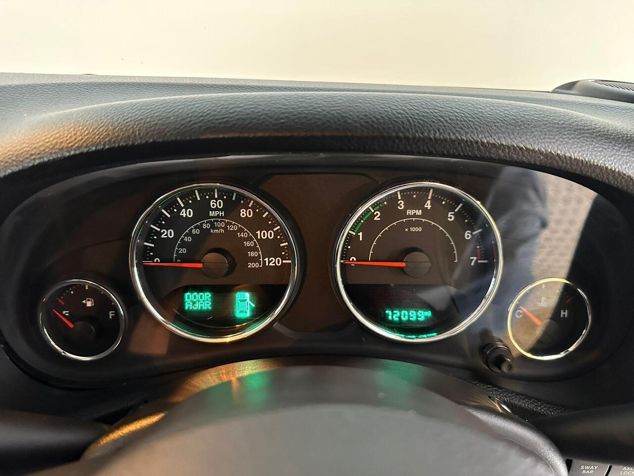 Jeep Wrangler OE64CPV