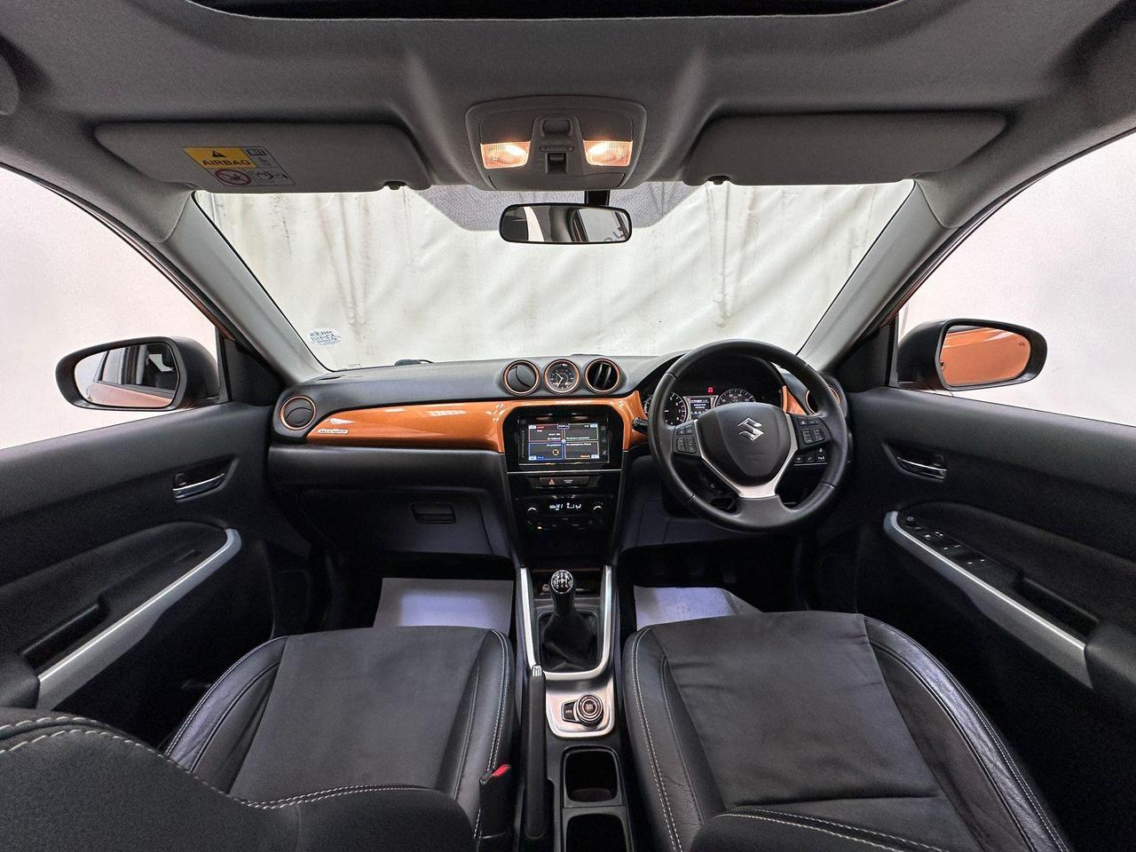 Suzuki Vitara YH16WND