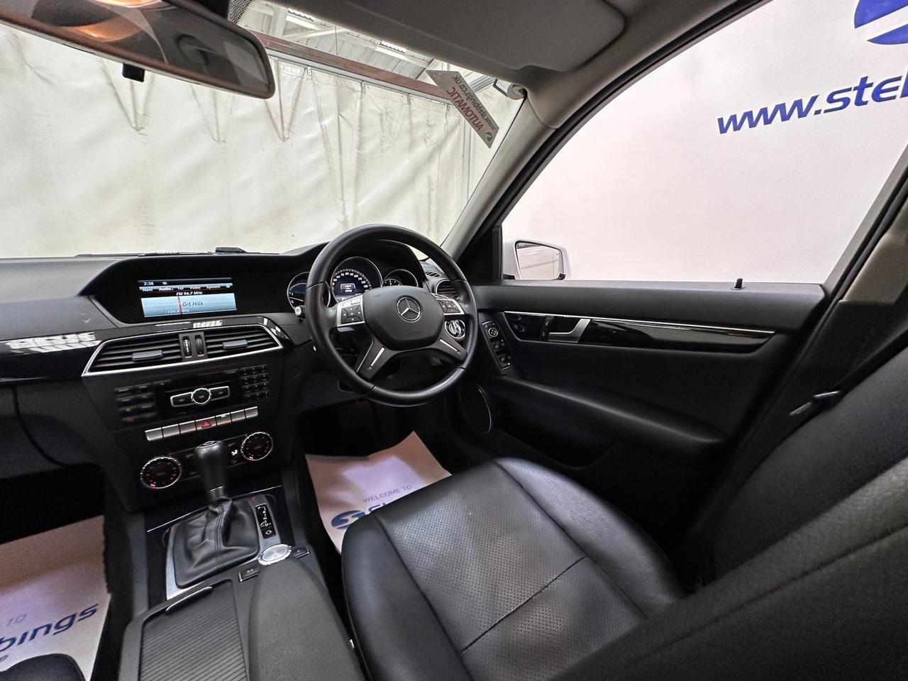 Mercedes-Benz C Class OY14GVO