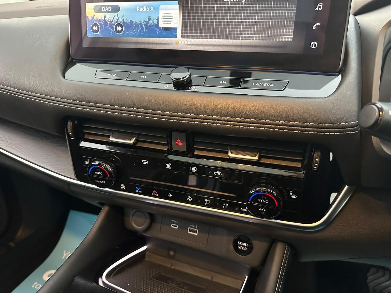 Nissan X-Trail DY73YZN