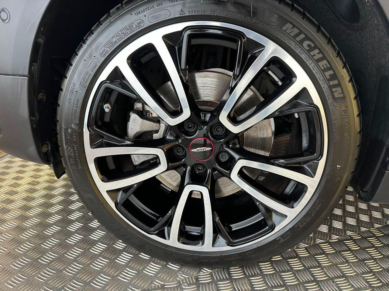 MINI Countryman AY73LHM