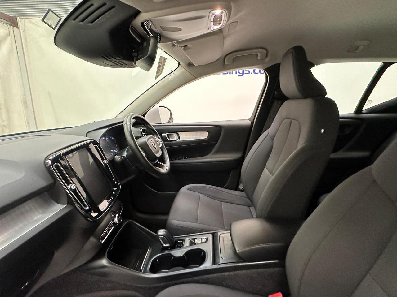 Volvo XC40 YM70FWV