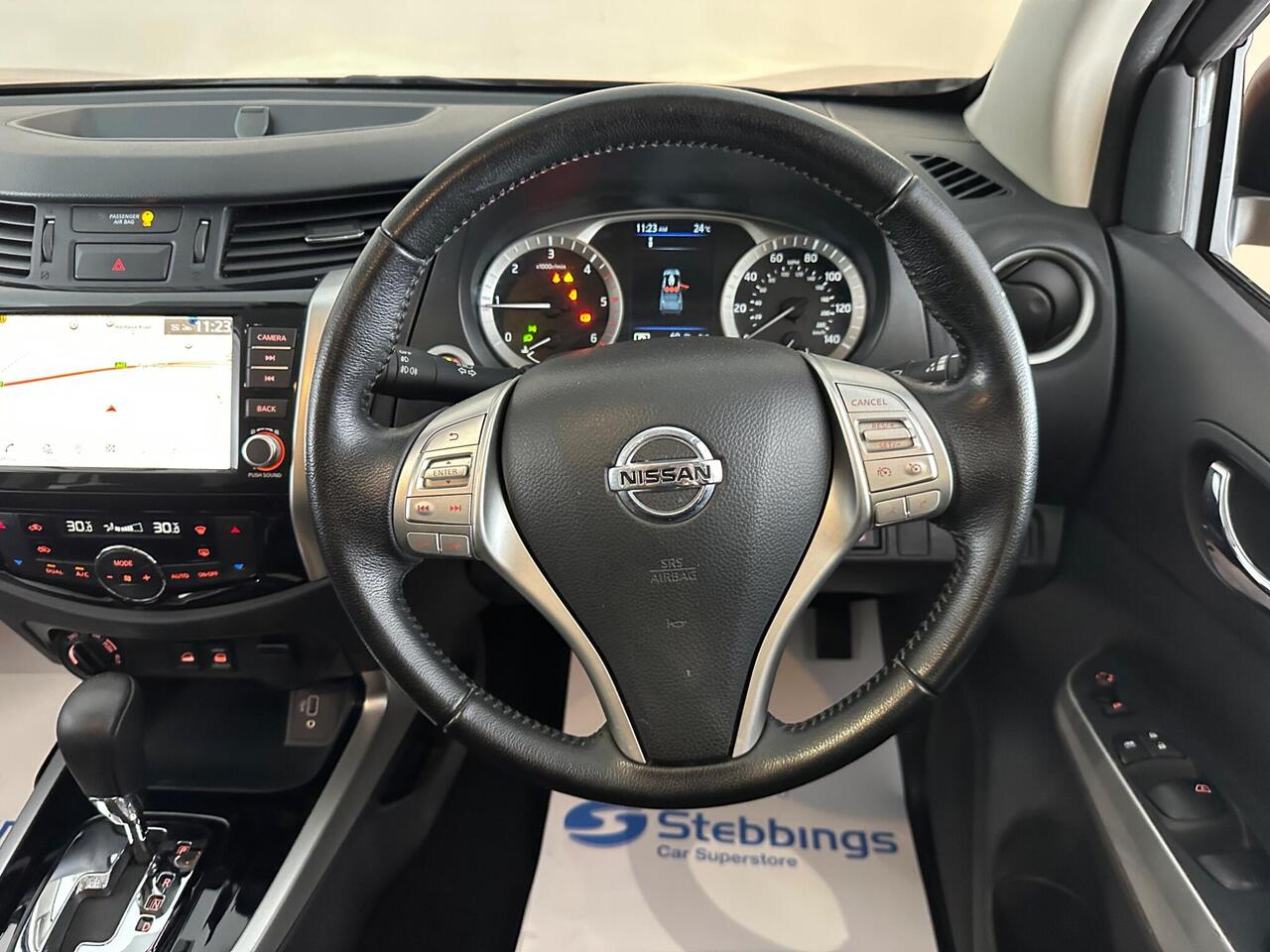 Nissan Navara BK70YHX