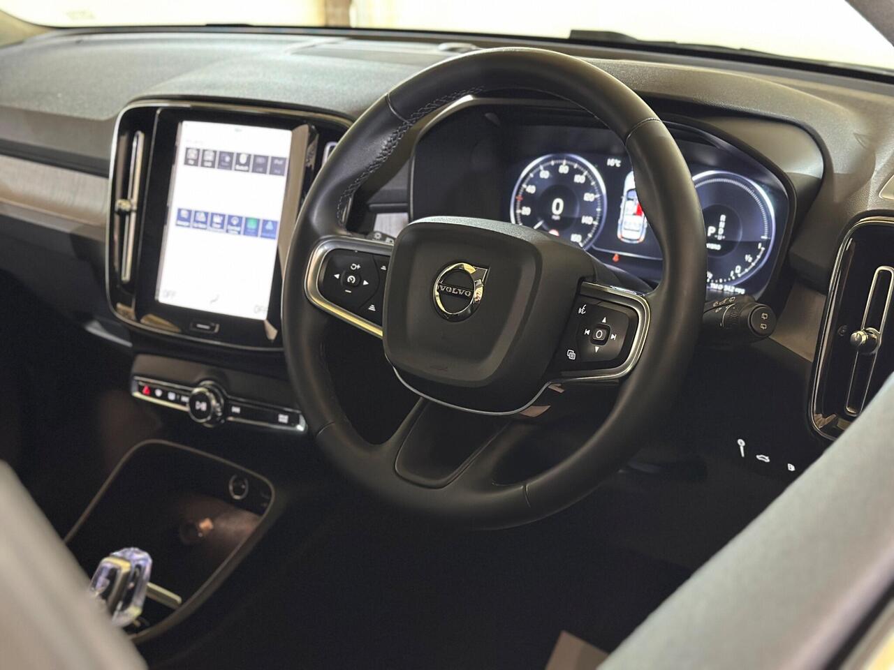 Volvo XC40 LR71UNH