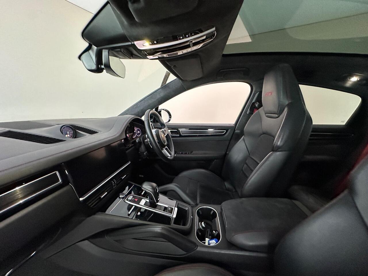 Porsche Cayenne AO22XFK