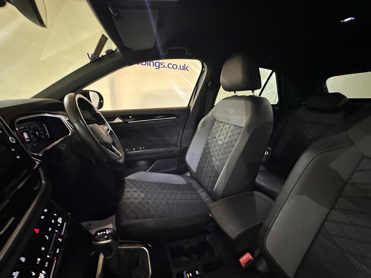 Volkswagen T-Roc CA72JZX