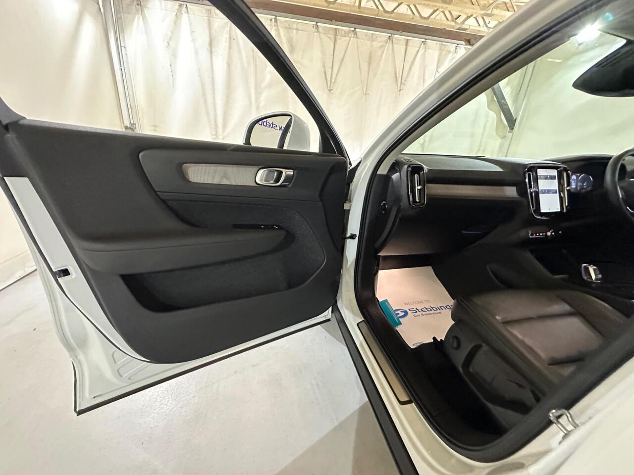 Volvo XC40 LR71UNH
