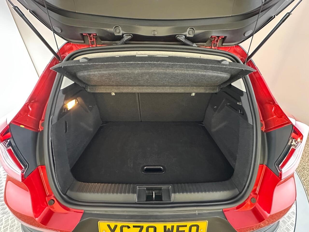 Renault Captur YC70WFO
