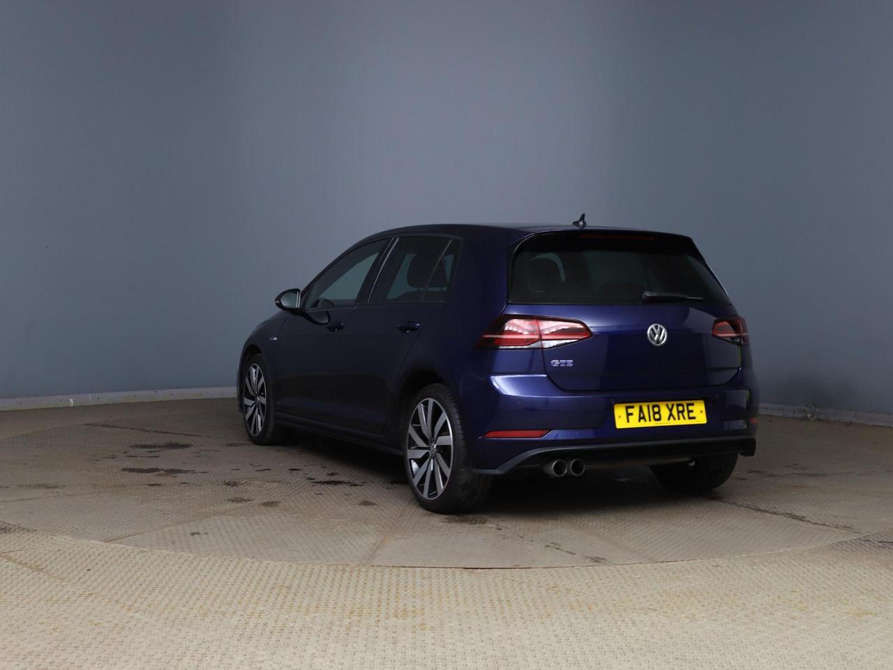 Volkswagen Golf FA18XRE