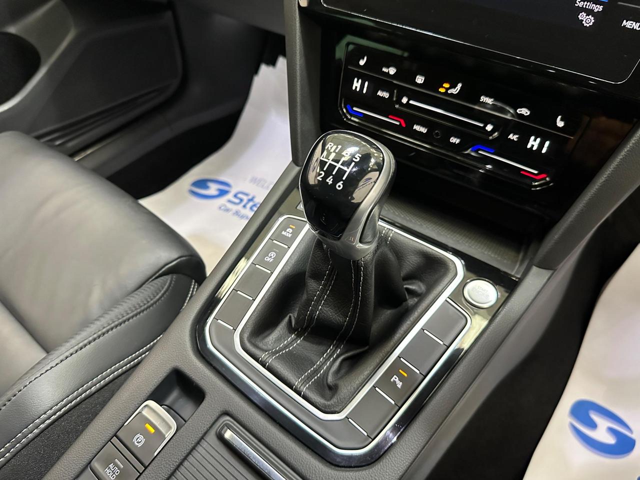 Volkswagen Passat EK21MYC