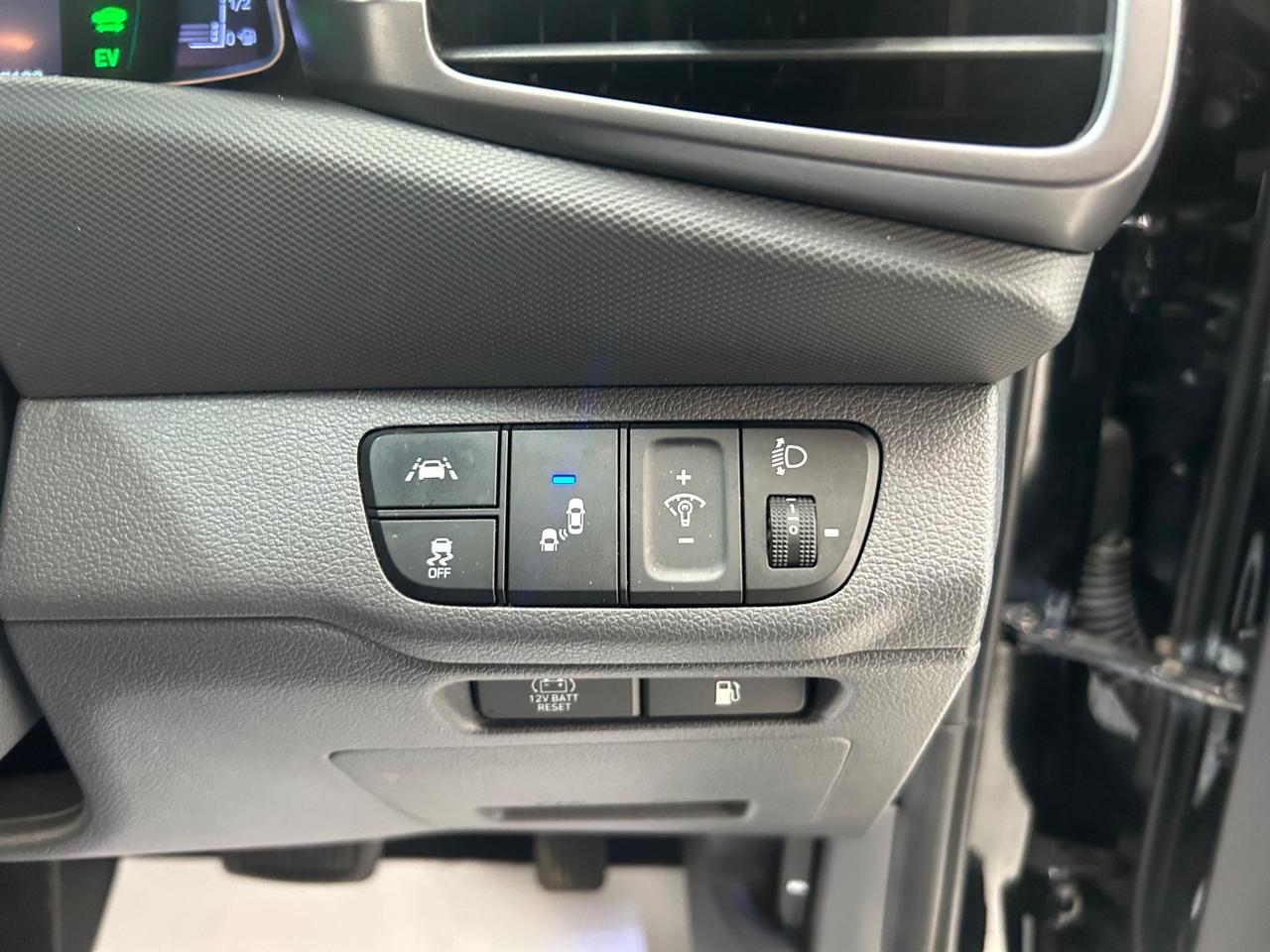 Hyundai IONIQ RK69PZH