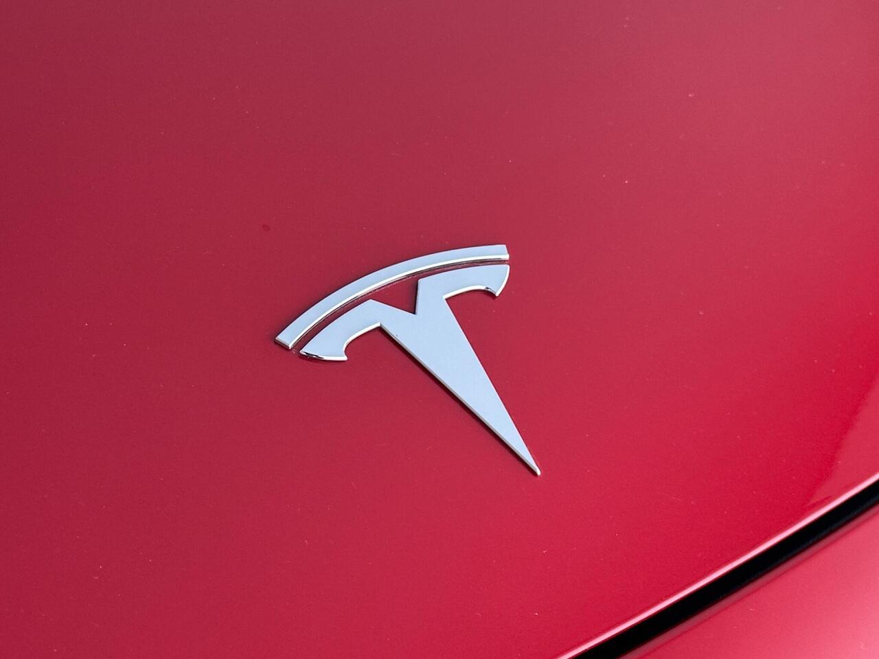 Tesla Model 3 WR71GMX