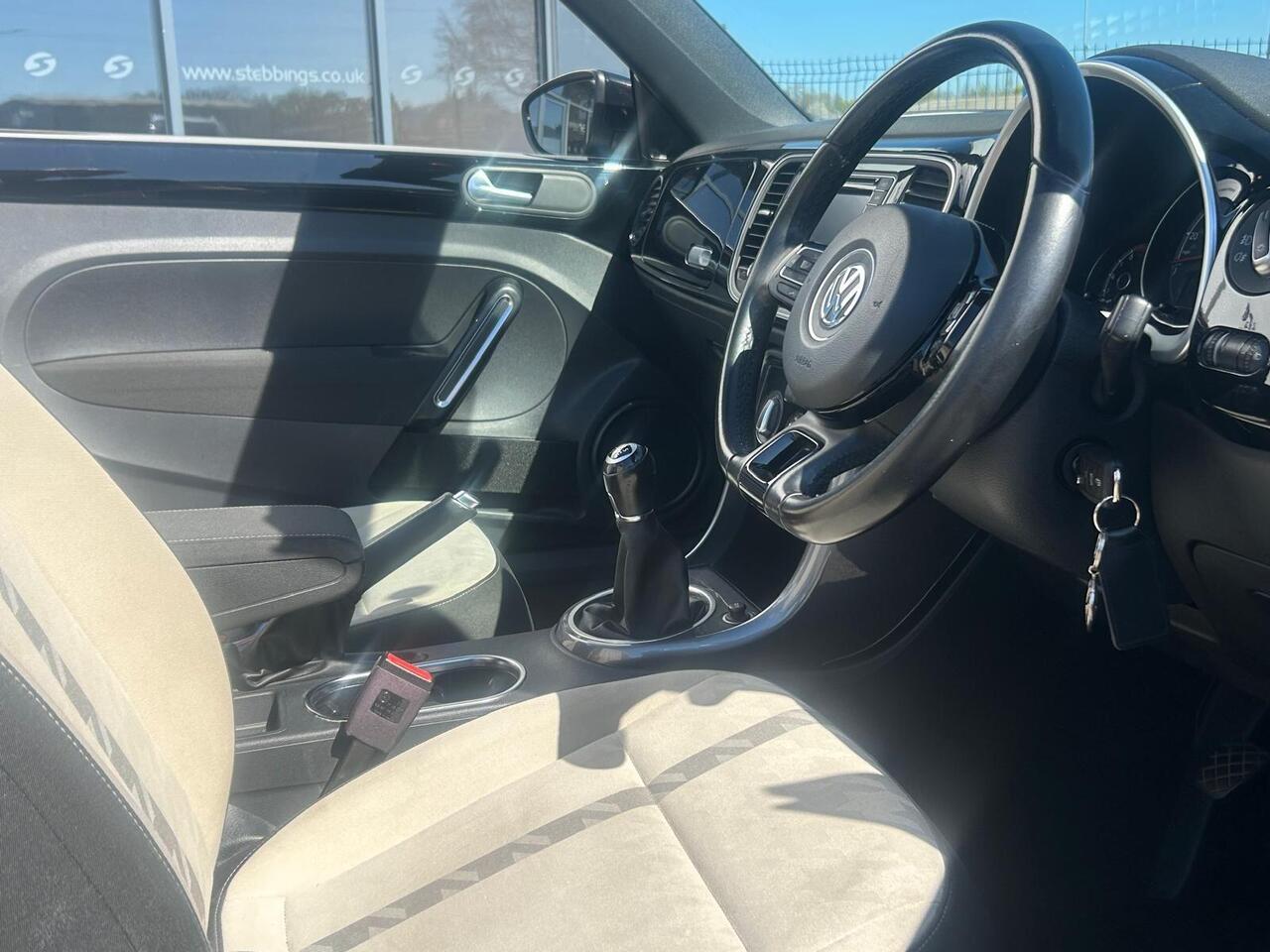 Volkswagen Beetle NK18VOH