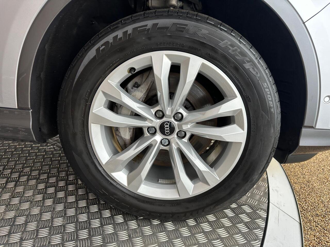 Audi Q7 GX22WMM