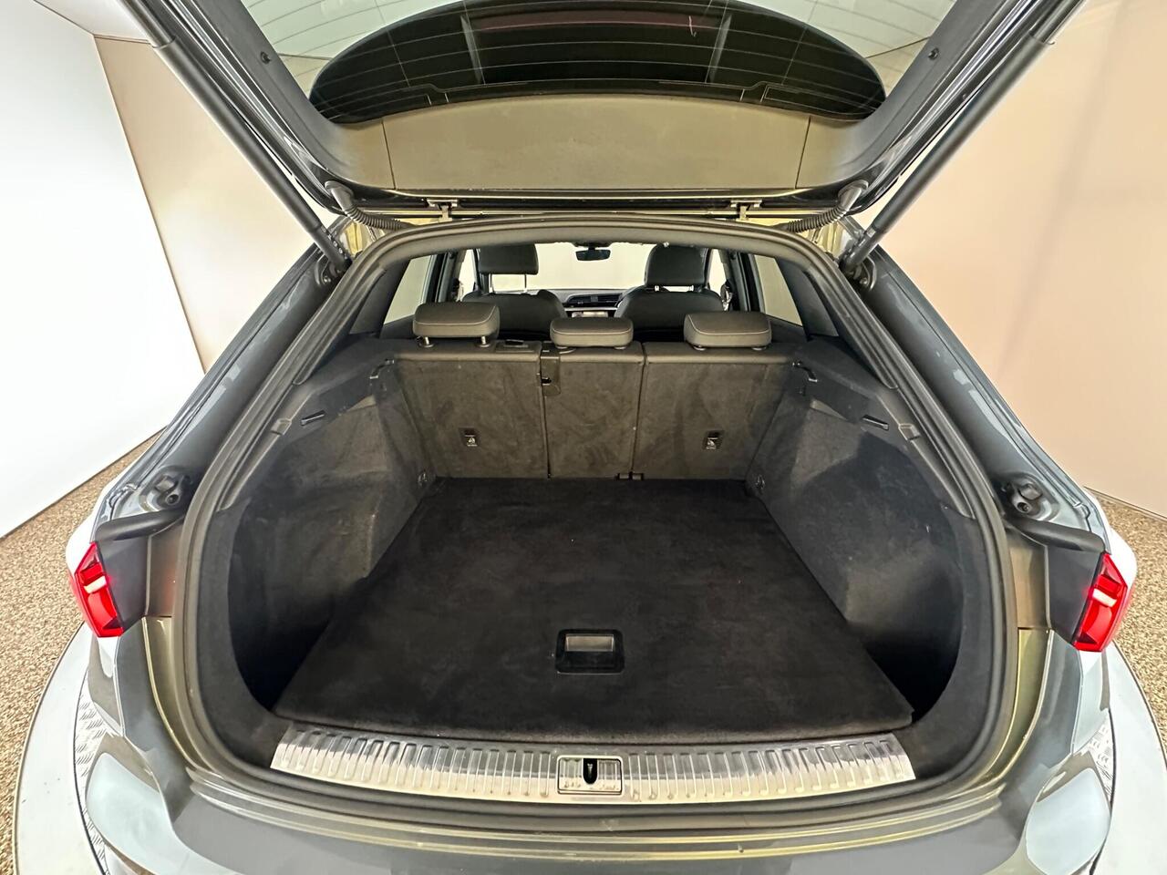 Audi Q3 FD70BVM