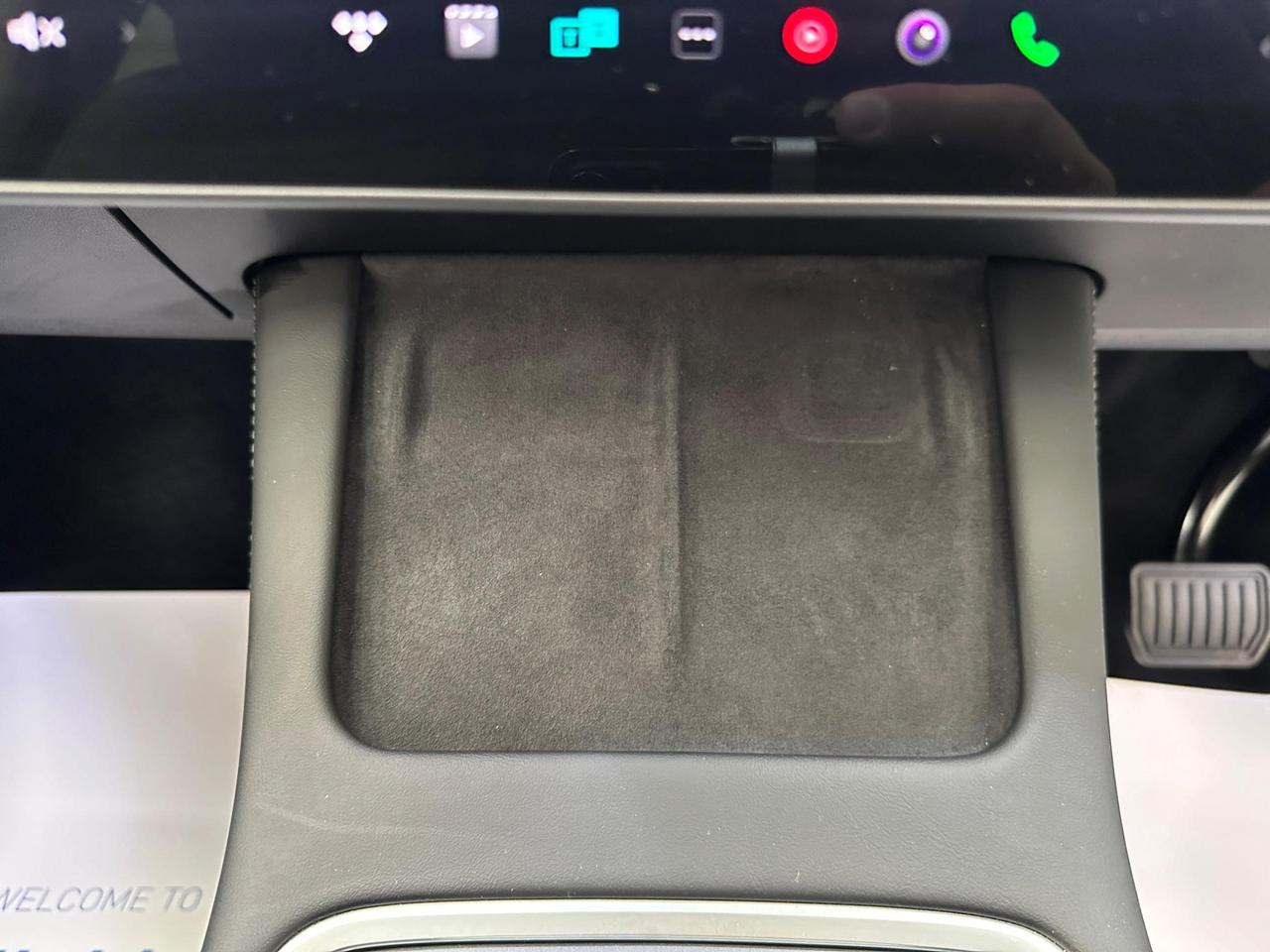 Tesla Model Y AJ22CZU
