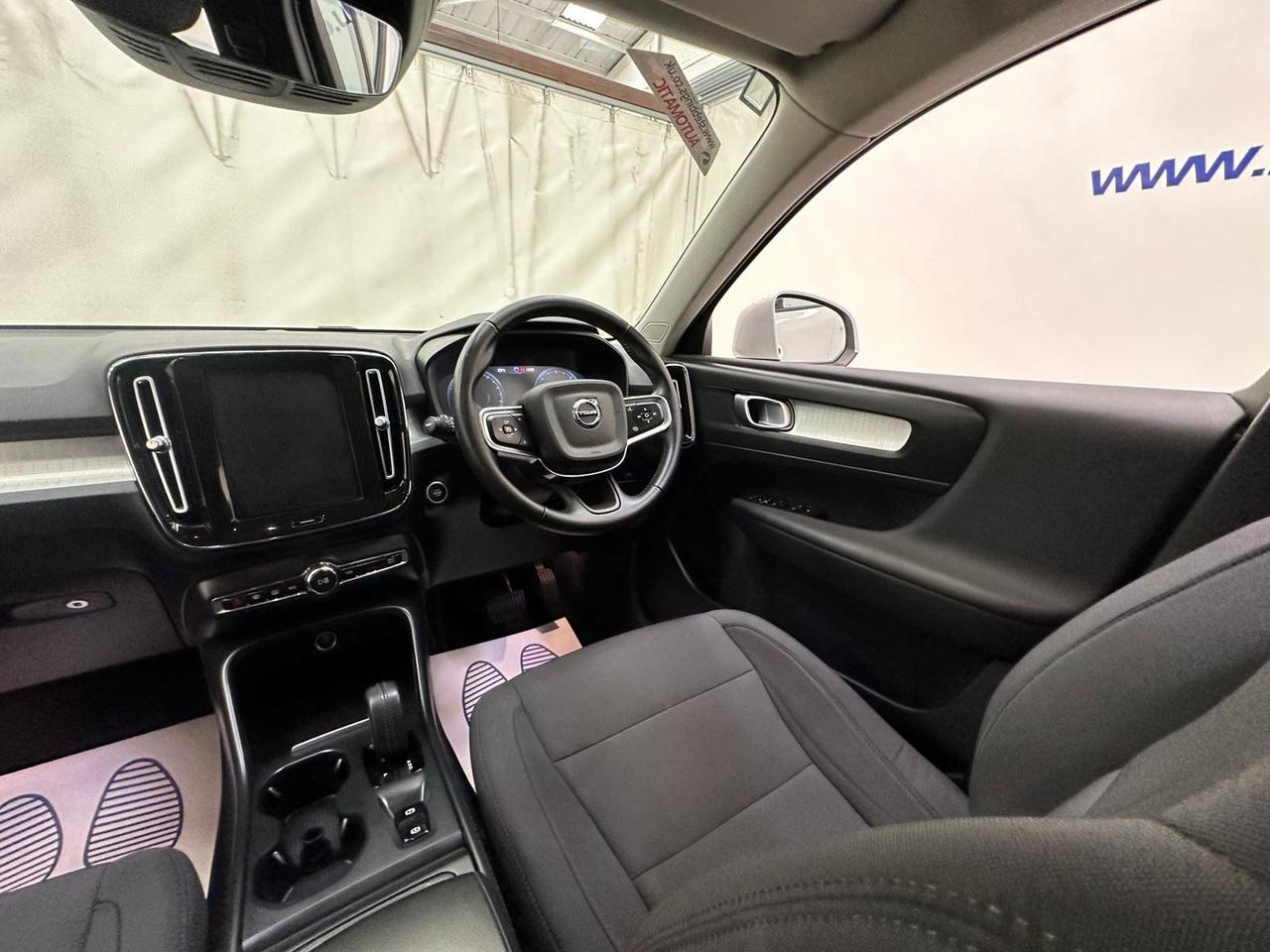 Volvo XC40 YM70FWV