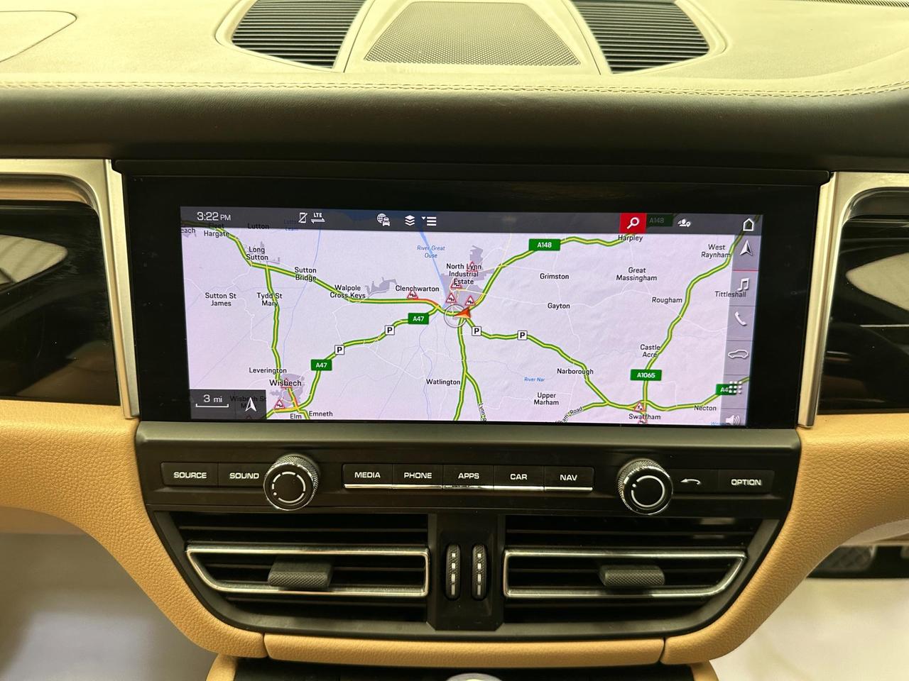 Porsche Macan AE69ODL